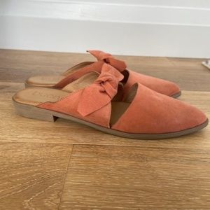 New Bueno Orange Suede Slides Size 7